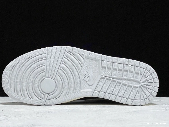 1st Kicks Shoes Retro 555088-018 Grey Jordan 1 OG Neutral High Air 0703